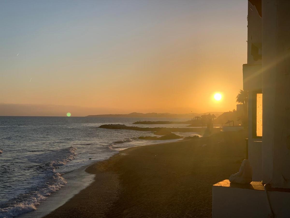 Malibu - “Vive En La Playa” “Live On The Beach” ベナルマデナ エクステリア 写真